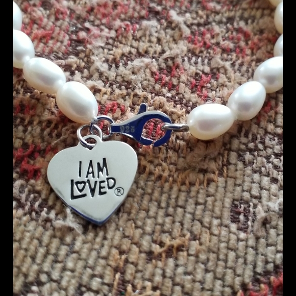 Sterling & Pearl Bracelet - Picture 2 of 11